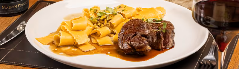 Carnes e grelhados — fotografia de Ebraim Martini
